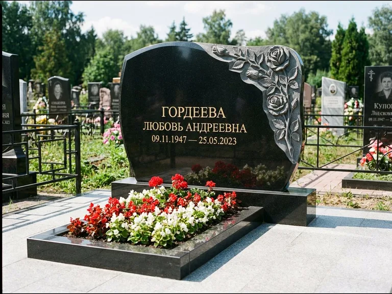 Памятник с барельефом — выполненная работа 16 в Москве