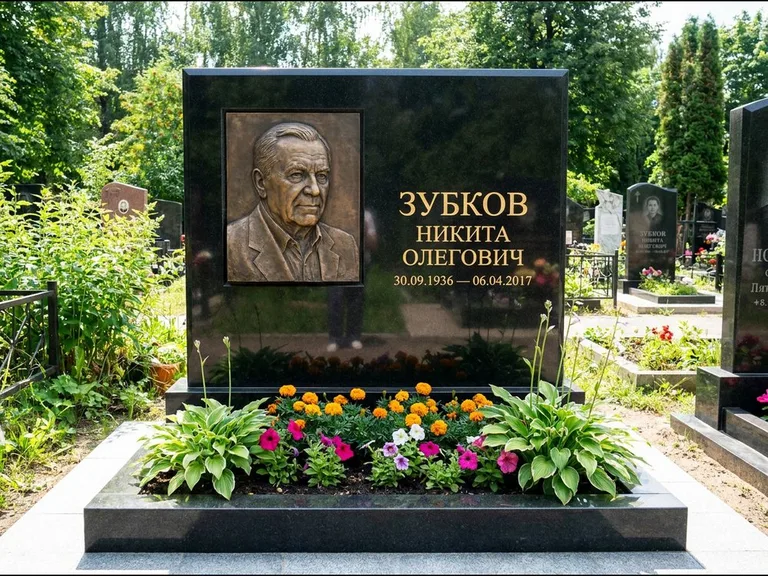 Памятник с барельефом — выполненная работа 19 в Москве