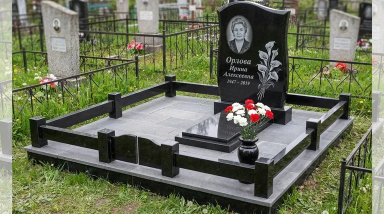 Памятник с гравировкой калл — выполненная работа «Орлова» в Москве