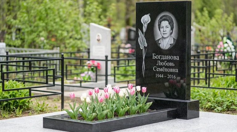 Памятник с гравировкой калл — выполненная работа «Богданова» в Москве