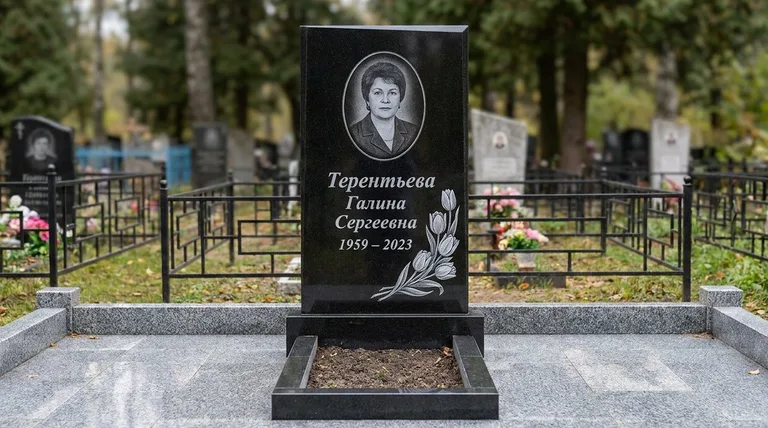 Памятник с гравировкой тюльпанов — выполненная работа «Терентьева» в Москве