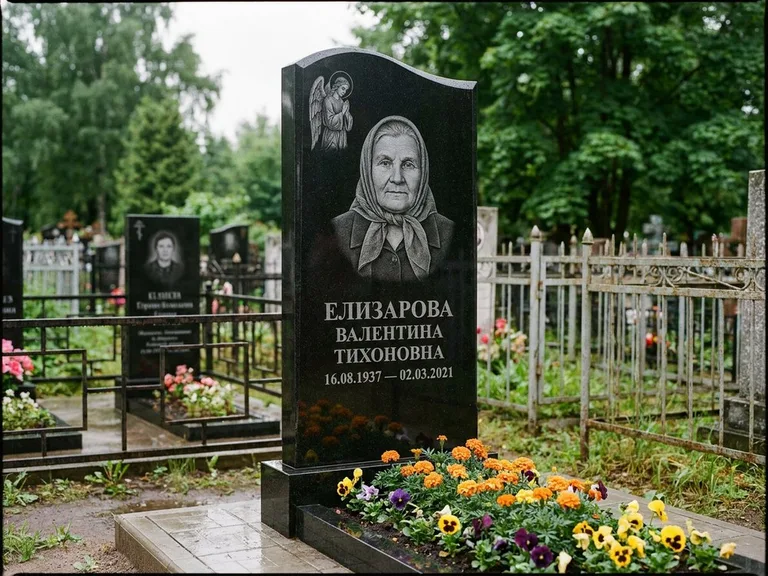 Памятник с гравировкой ангела — гравировка ангела с голубем по диагонали стелы, работа «Пантелеева» в Москве