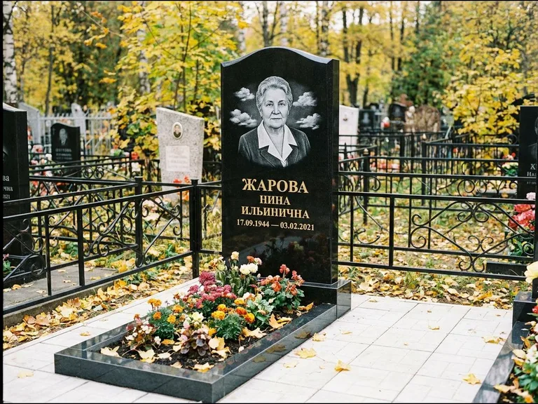 Гравировка портрета на чёрном граните — выполненная работа 2 в Москве