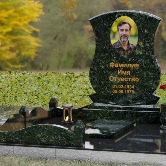 Гранитное надгробие с фигурными столбиками и мощением, гранит Балтик грин, вид 4