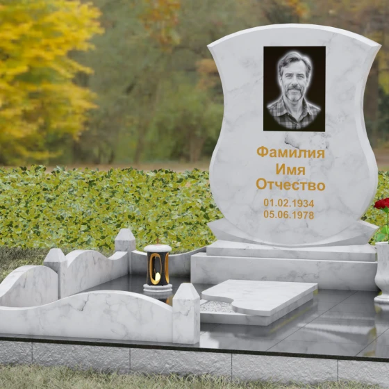 Гранитное надгробие с фигурными столбиками и мощением, мрамор Тассос, вид 4