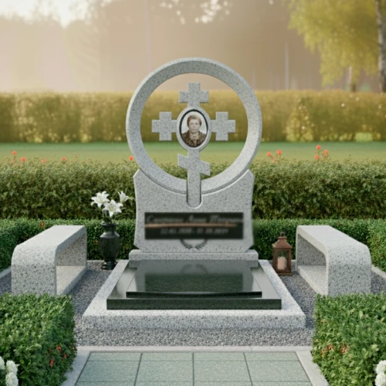 Комбинированный памятник с кольцом и крестом, гранит Мансуровский