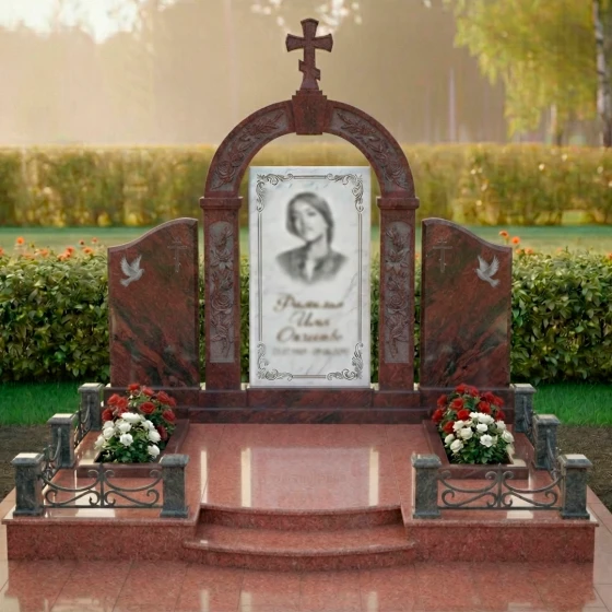 Гранитный памятник с аркой, крестом и голубями, гранит Лезниковский
